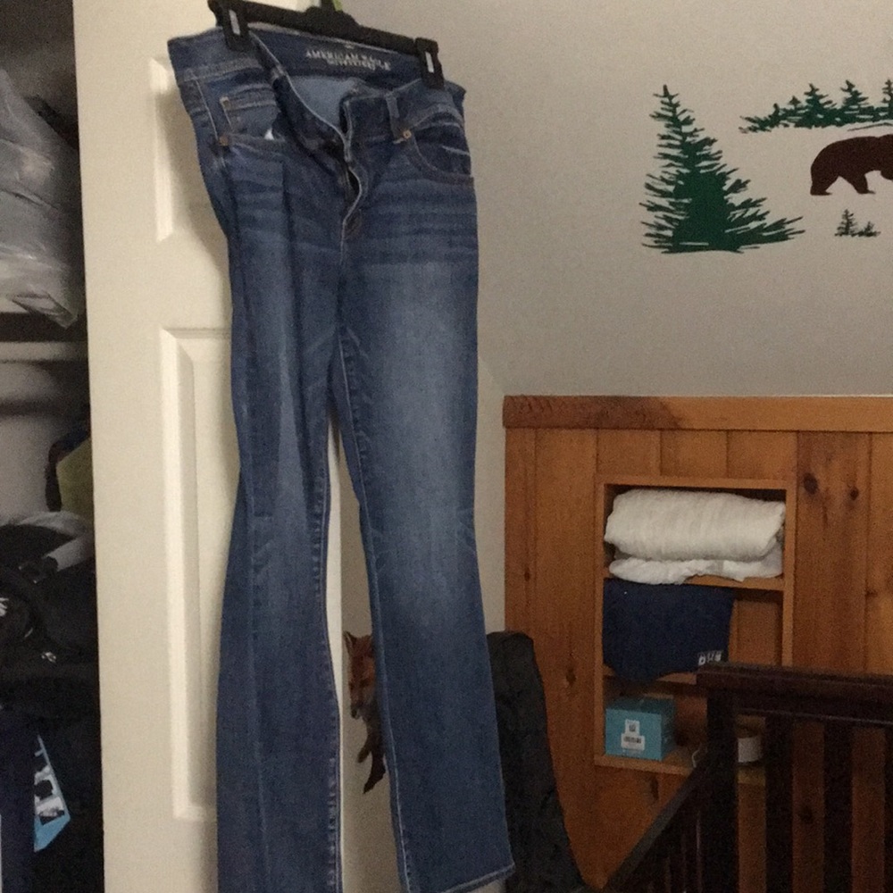 American Eagle kick boot jeans size 14